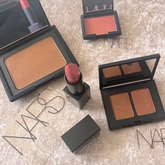 Brand New NARS Bundle Laguna Bronzer Surabaya Eyeshadow Blush & Anita Lipstick - Picture 2 of 14